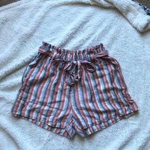 High waist paper bag shorts